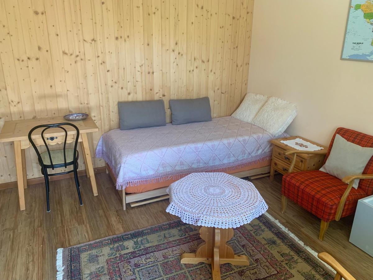 Am Ufer Hotel Davos Bagian luar foto